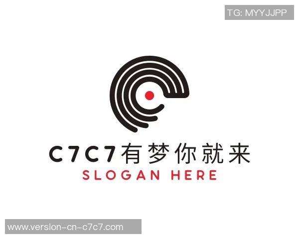 2013年经典足球鞋款式回顾与图片展示,重温足球场上的激情与风采